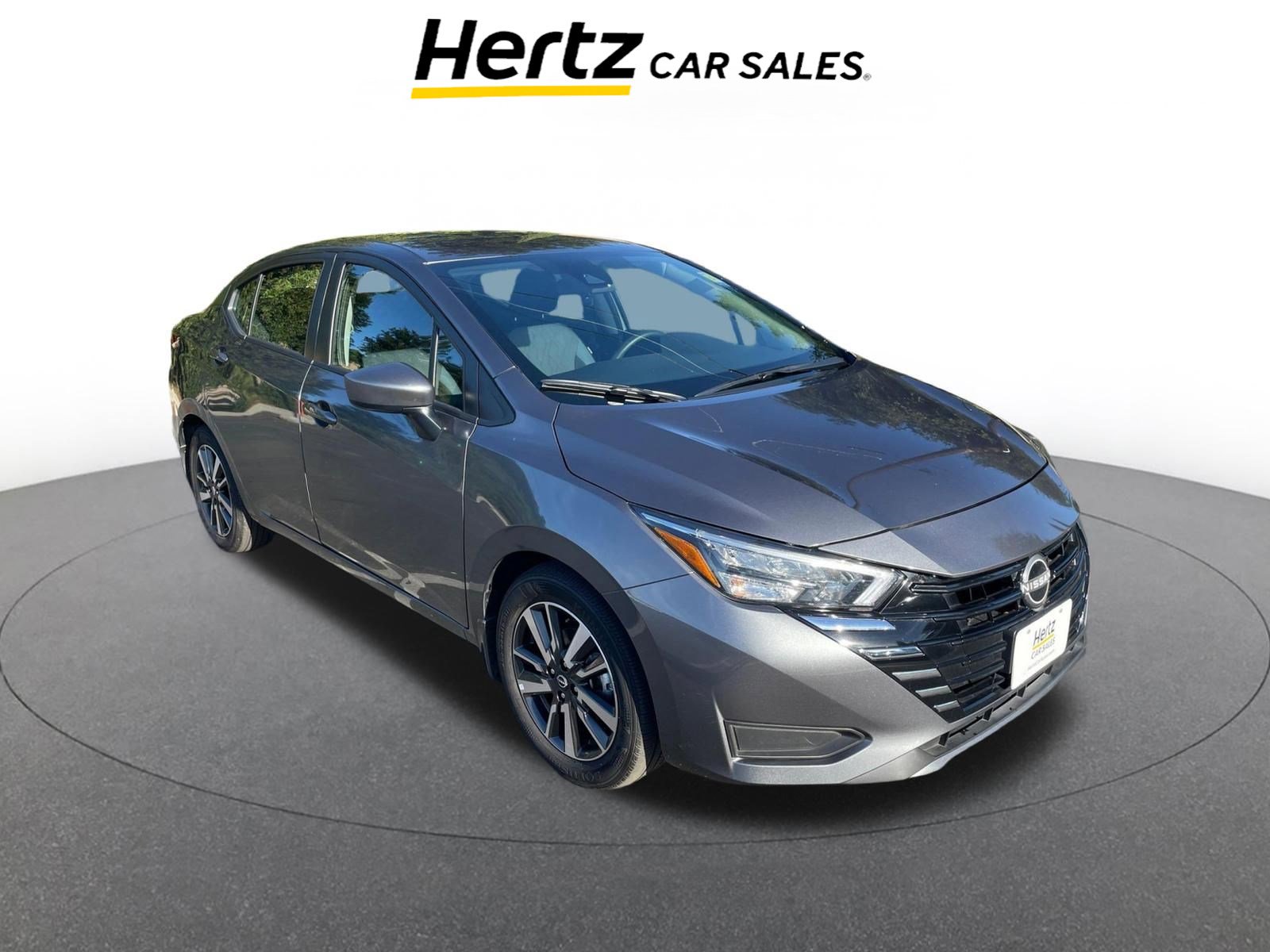 Used 2025 Nissan Versa SV w/ Trunk Package image 1