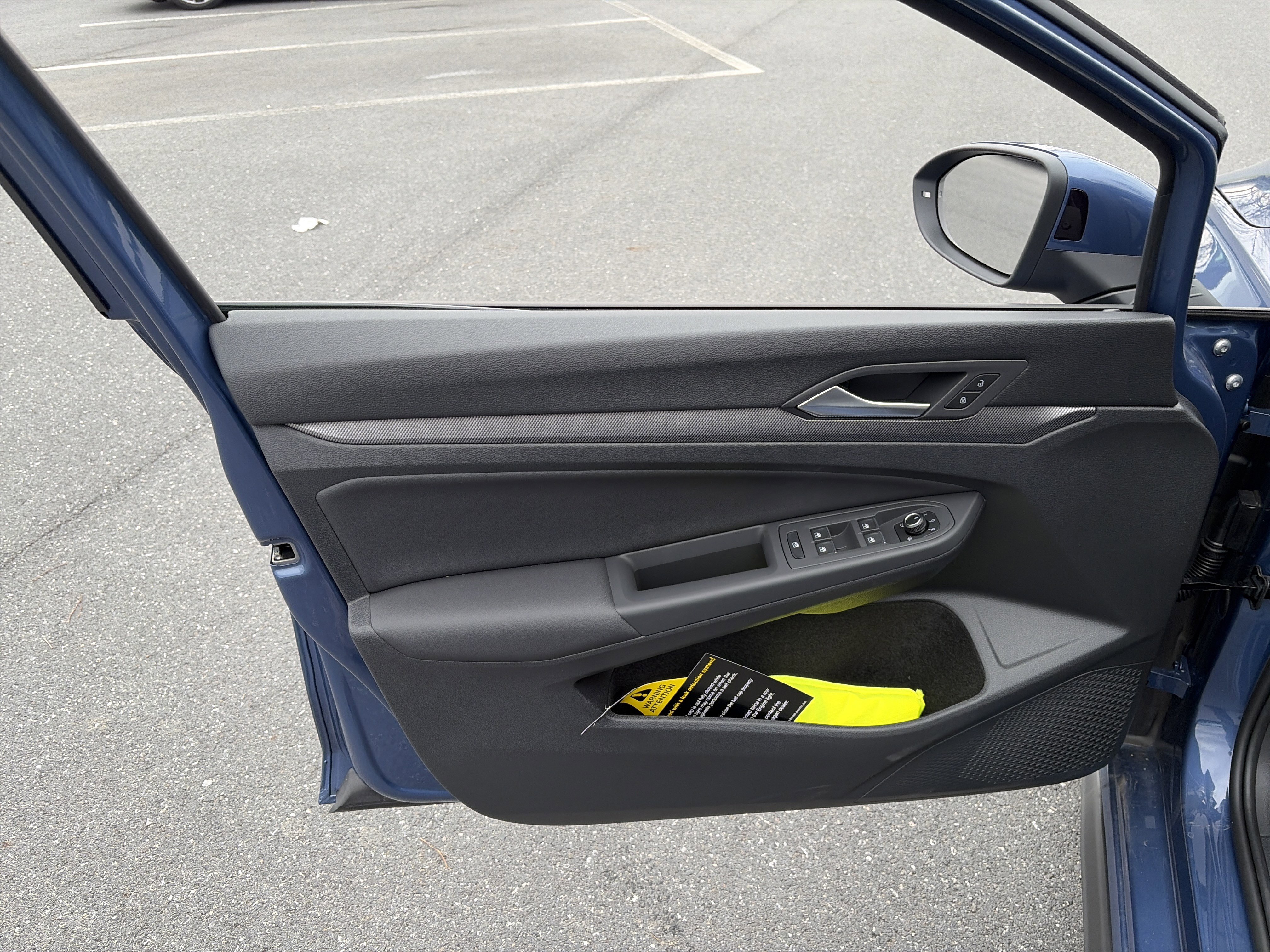 New 2026 Volkswagen GTI SE image 11