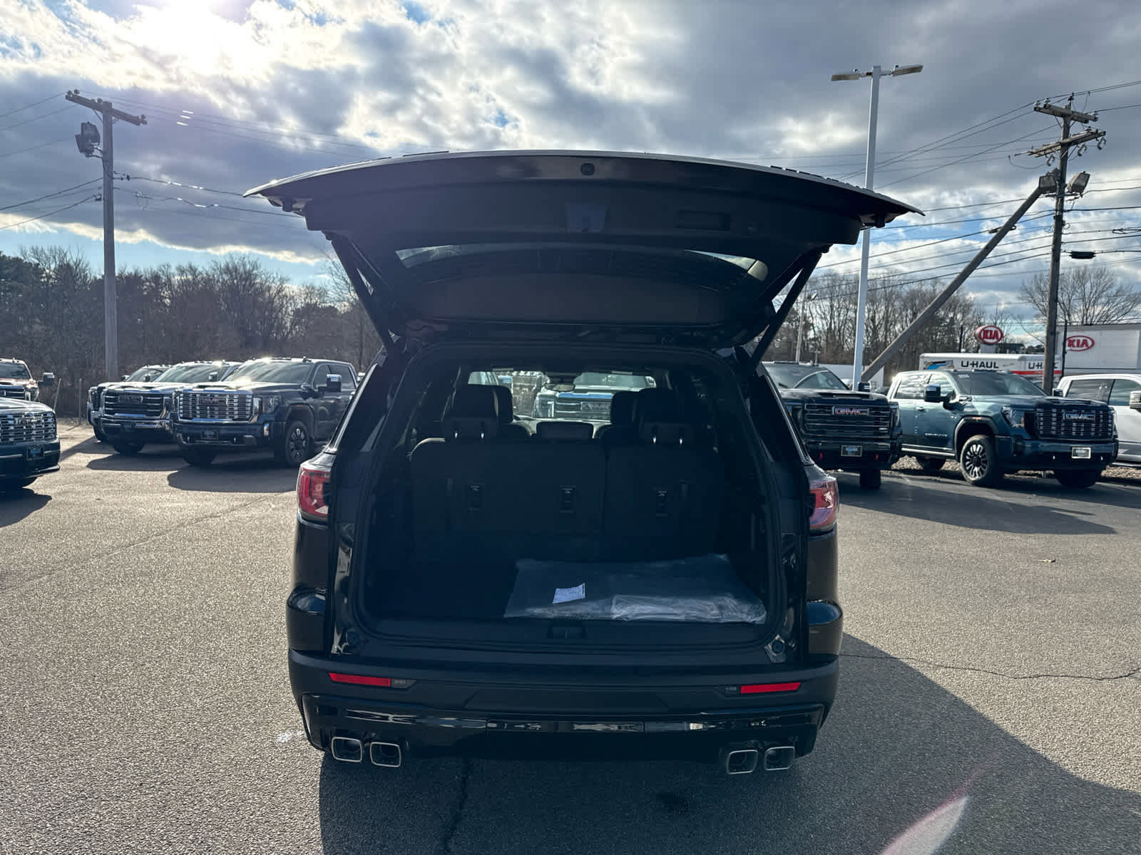 New 2026 GMC Acadia Elevation w/ Black Edition image 11