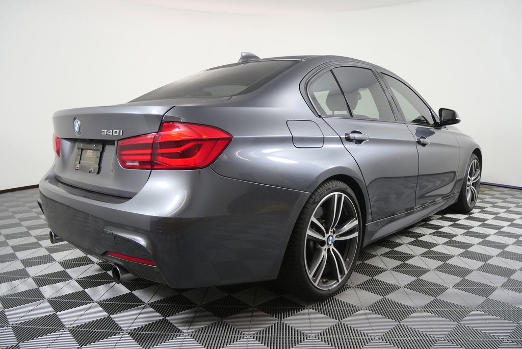 Used 2017 BMW 340i Sedan image 3