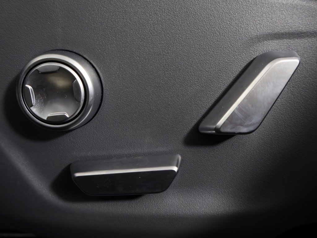 Used 2024 Lucid Air Touring image 33