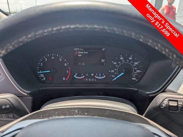 Used 2022 Ford Escape SE w/ Cold Weather Package FWD image 18