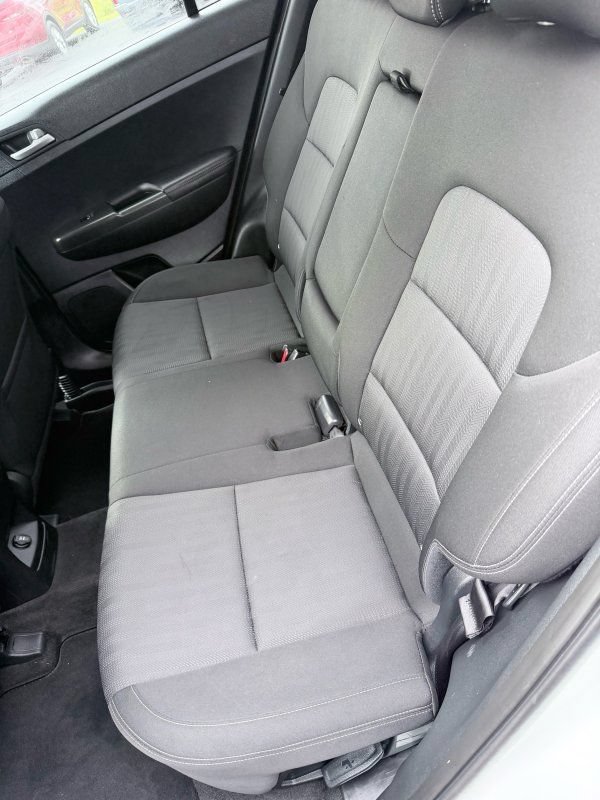 Used 2020 Kia Sportage LX AWD/4WD image 8