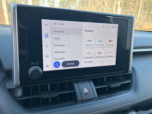 Used 2023 Toyota RAV4 XLE image 18