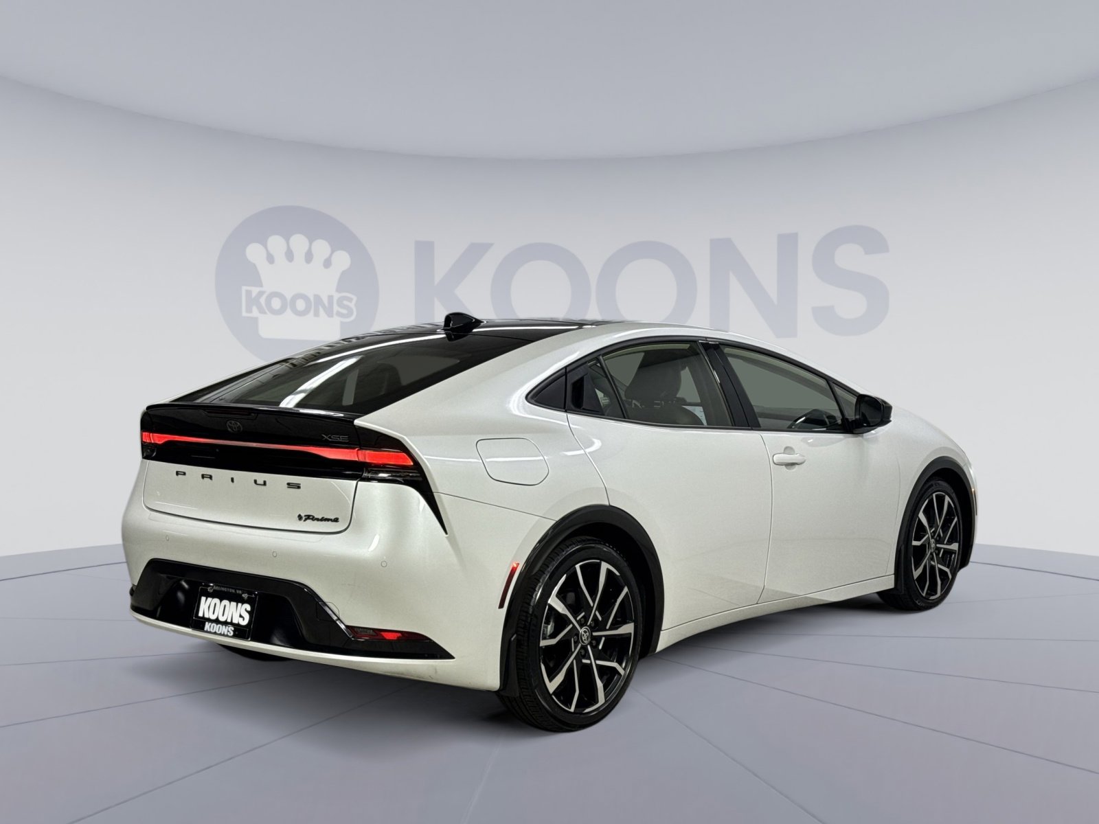 Used 2024 Toyota Prius Prime FWD image 20