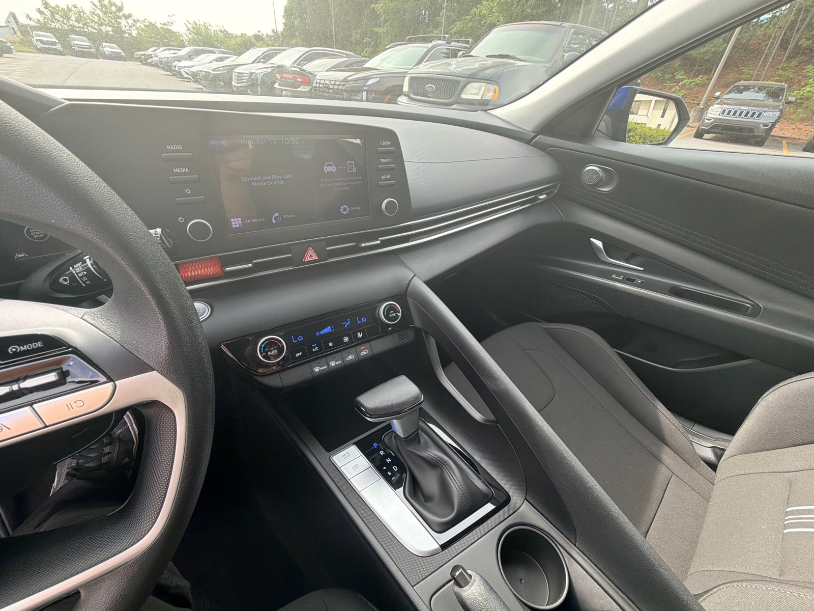 Certified 2023 Hyundai Elantra SEL FWD image 29