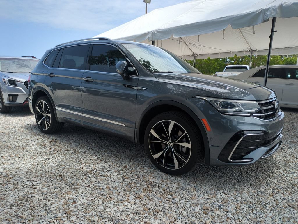 Used 2022 Volkswagen Tiguan SEL R-Line