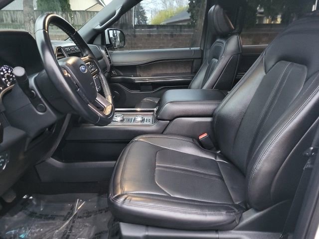 Used 2021 Ford Expedition Limited image 11