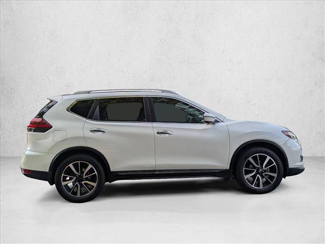Used 2019 Nissan Rogue SL w/ Premium Package FWD image 4