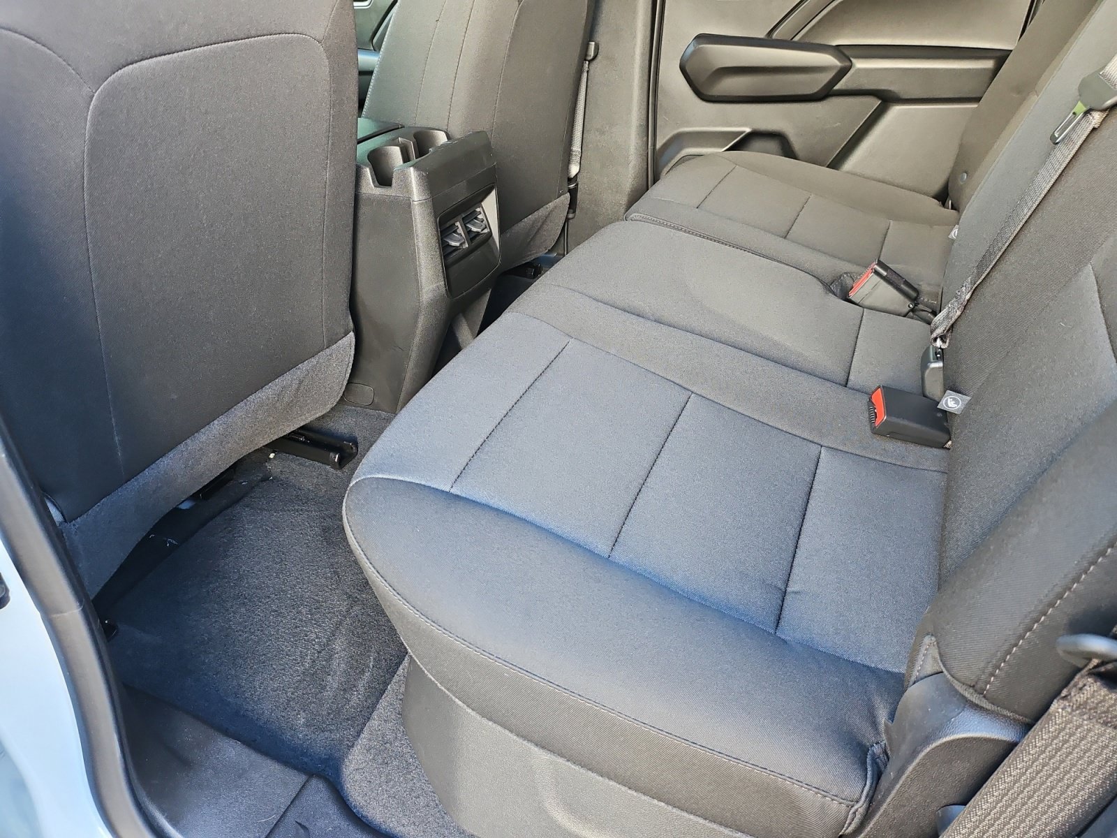 Used 2025 Chevrolet Colorado W/T w/ WT Convenience Package II RWD image 33