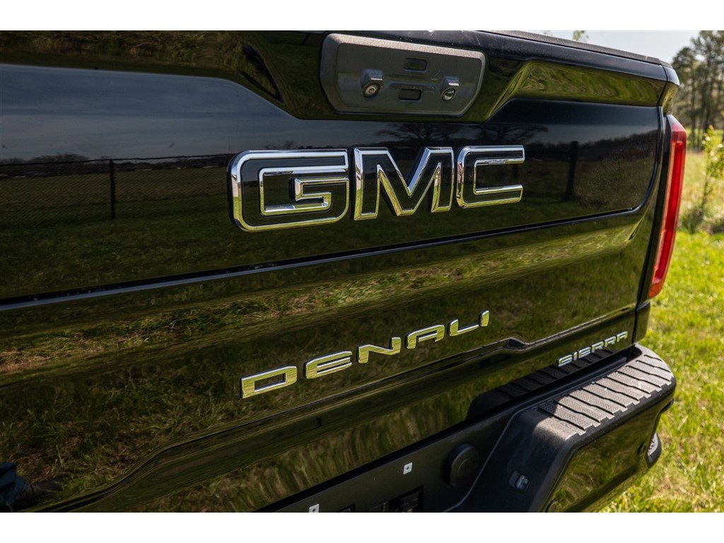 Used 2022 GMC Sierra 2500 Denali AWD/4WD image 31