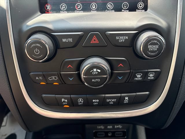 Used 2020 Dodge Durango SXT AWD/4WD image 16