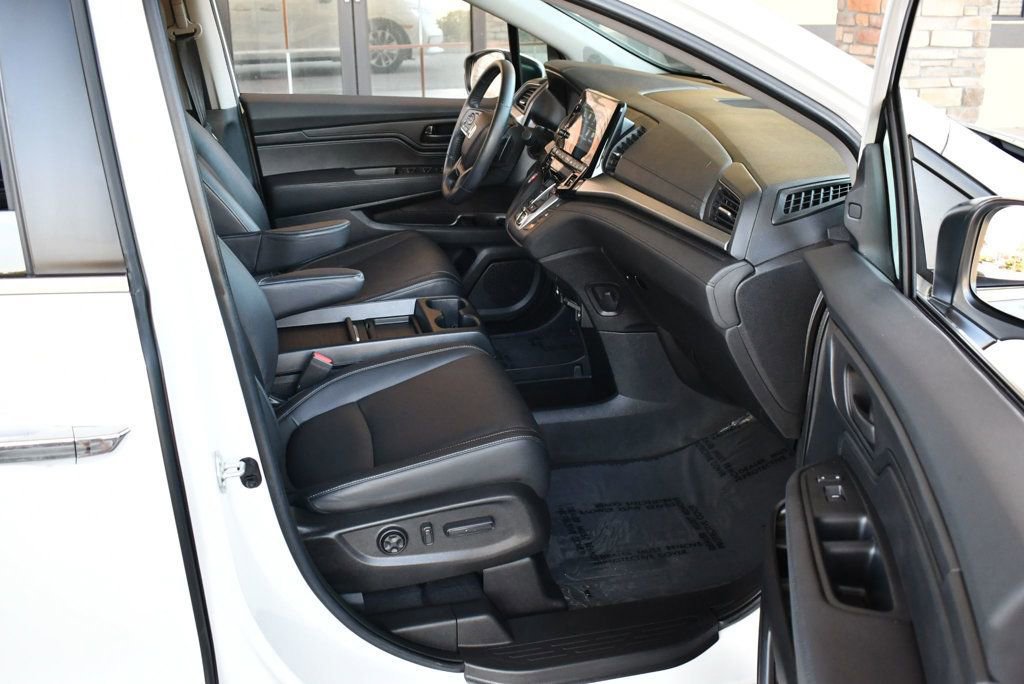 Used 2023 Honda Odyssey EX-L image 43