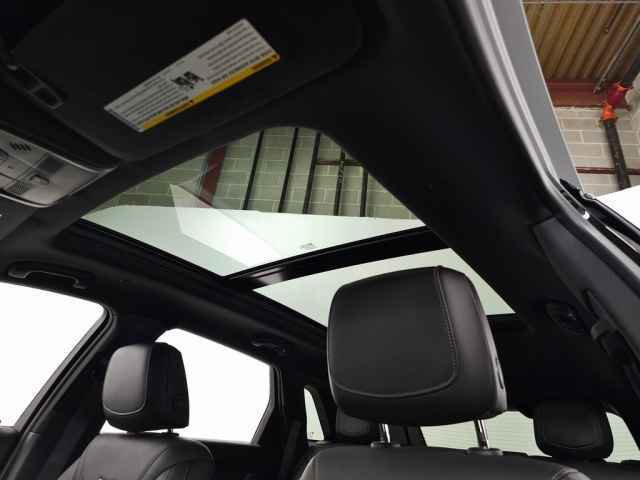 Certified 2022 Cadillac XT5 Premium Luxury image 19