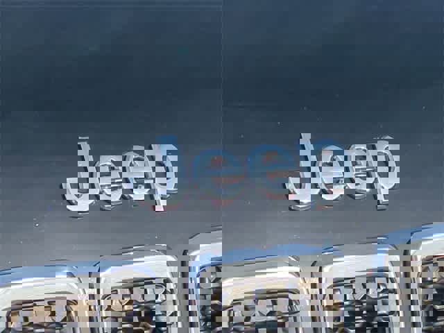 Used 2021 Jeep Cherokee Limited w/ Trailer Tow Group image 11