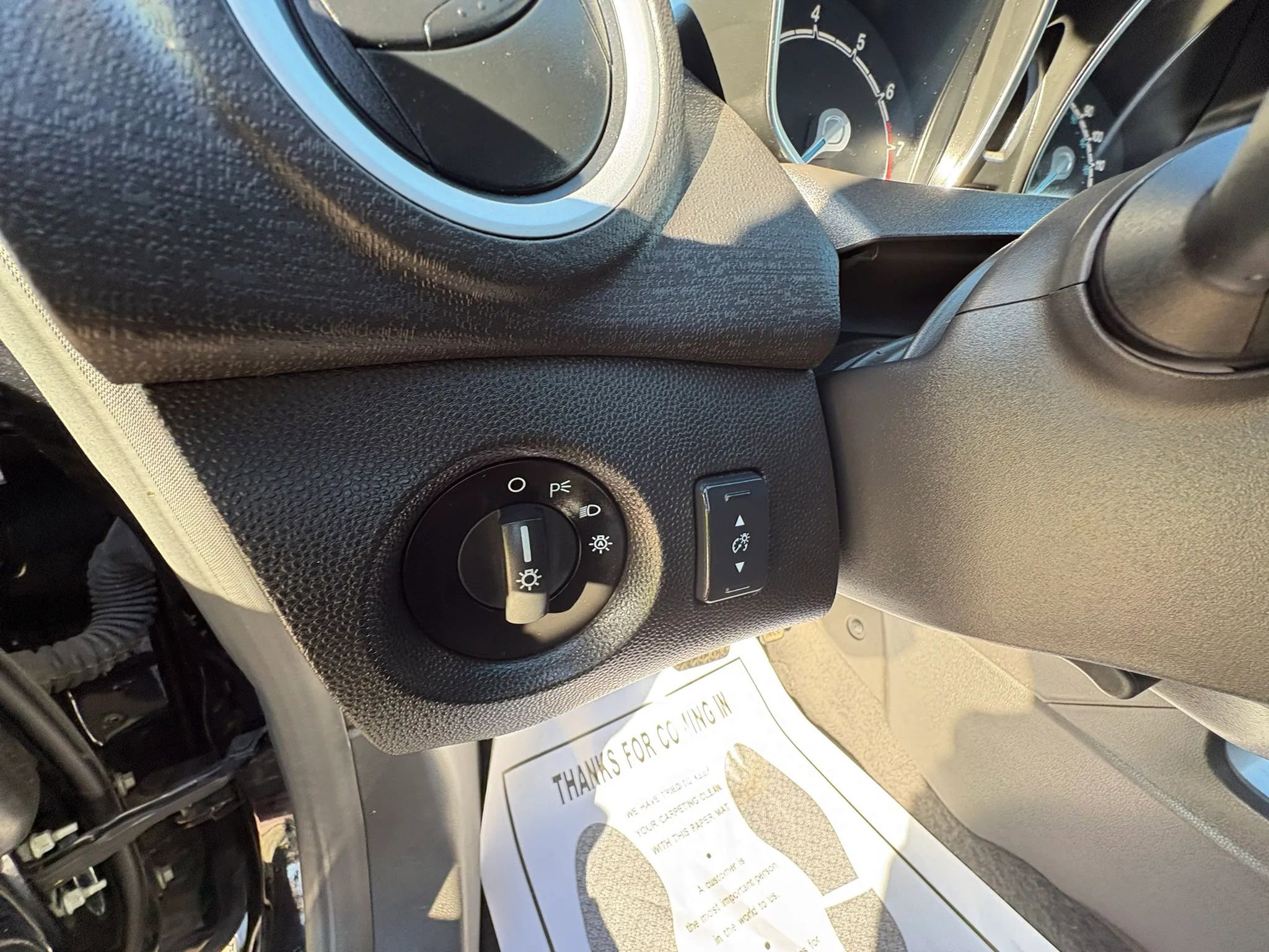 Used 2019 Ford Fiesta SE FWD image 12