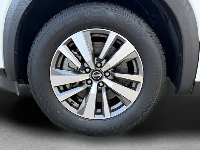 Used 2022 Nissan Pathfinder SL image 9