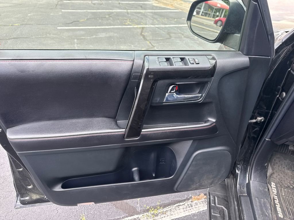 Used 2016 Toyota 4Runner Trail image 11