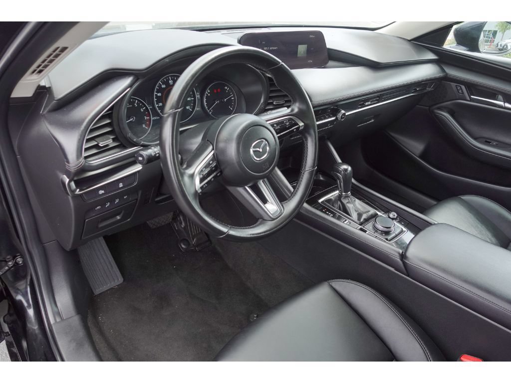 Used 2025 MAZDA MAZDA3 s FWD image 9