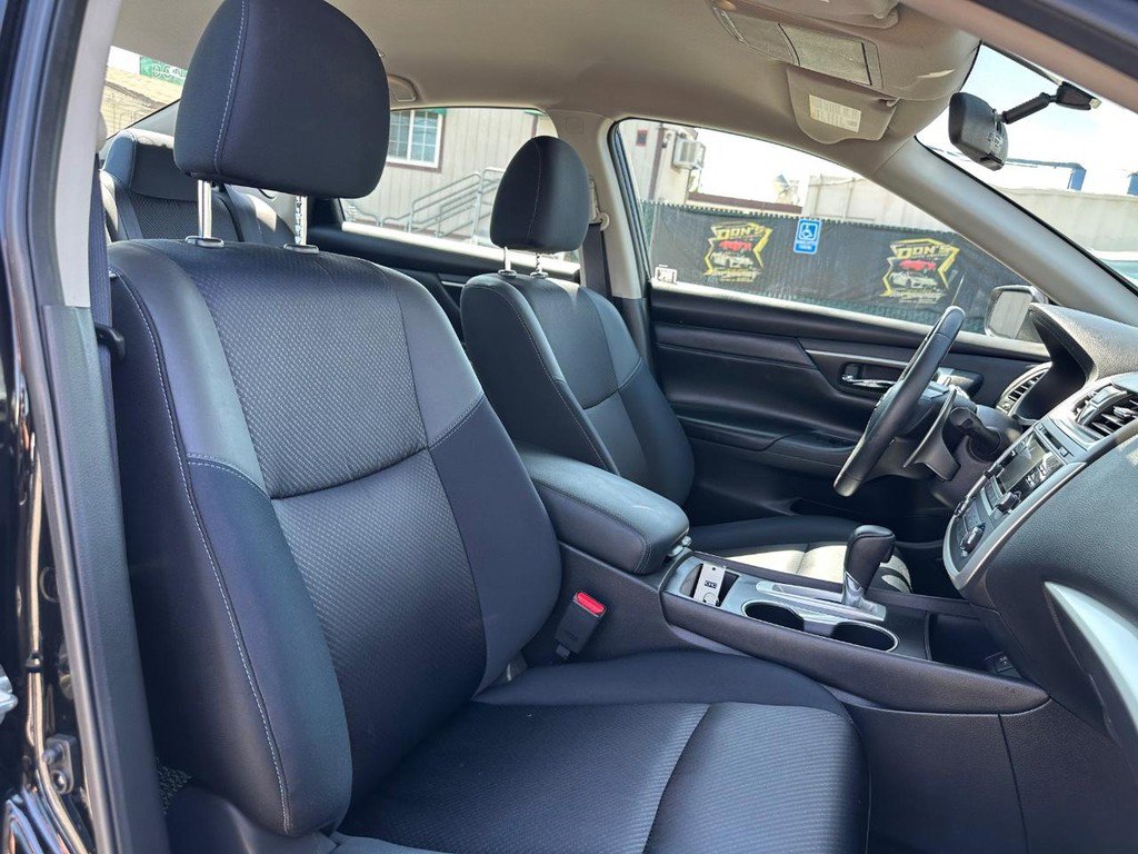Used 2017 Nissan Altima 2.5 SR image 22