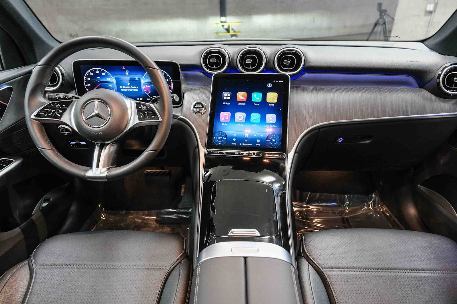 Certified 2026 Mercedes-Benz GLC 300 image 15
