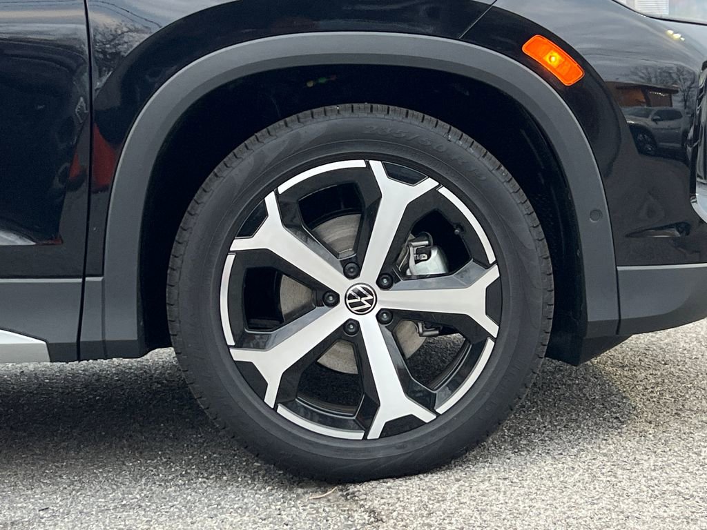 New 2026 Volkswagen Tiguan SE image 7