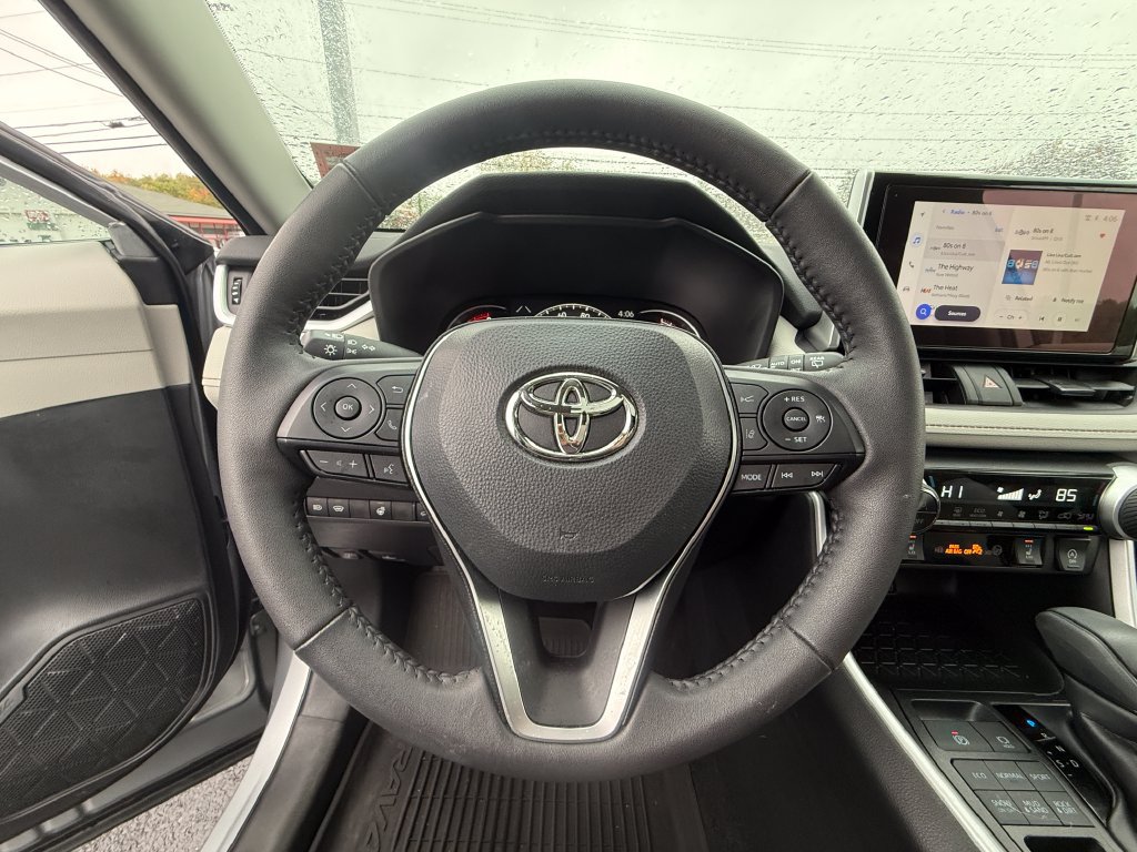 Certified 2025 Toyota RAV4 XLE w/ Convenience Package AWD/4WD image 8