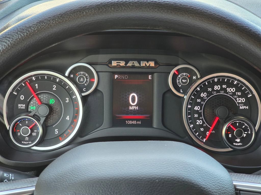 Used 2025 RAM 3500 Tradesman w/ Chrome Appearance Group image 31