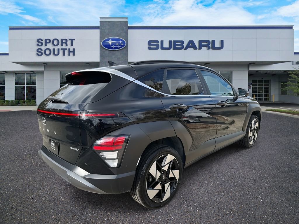 Used 2024 Hyundai Kona Limited image 3