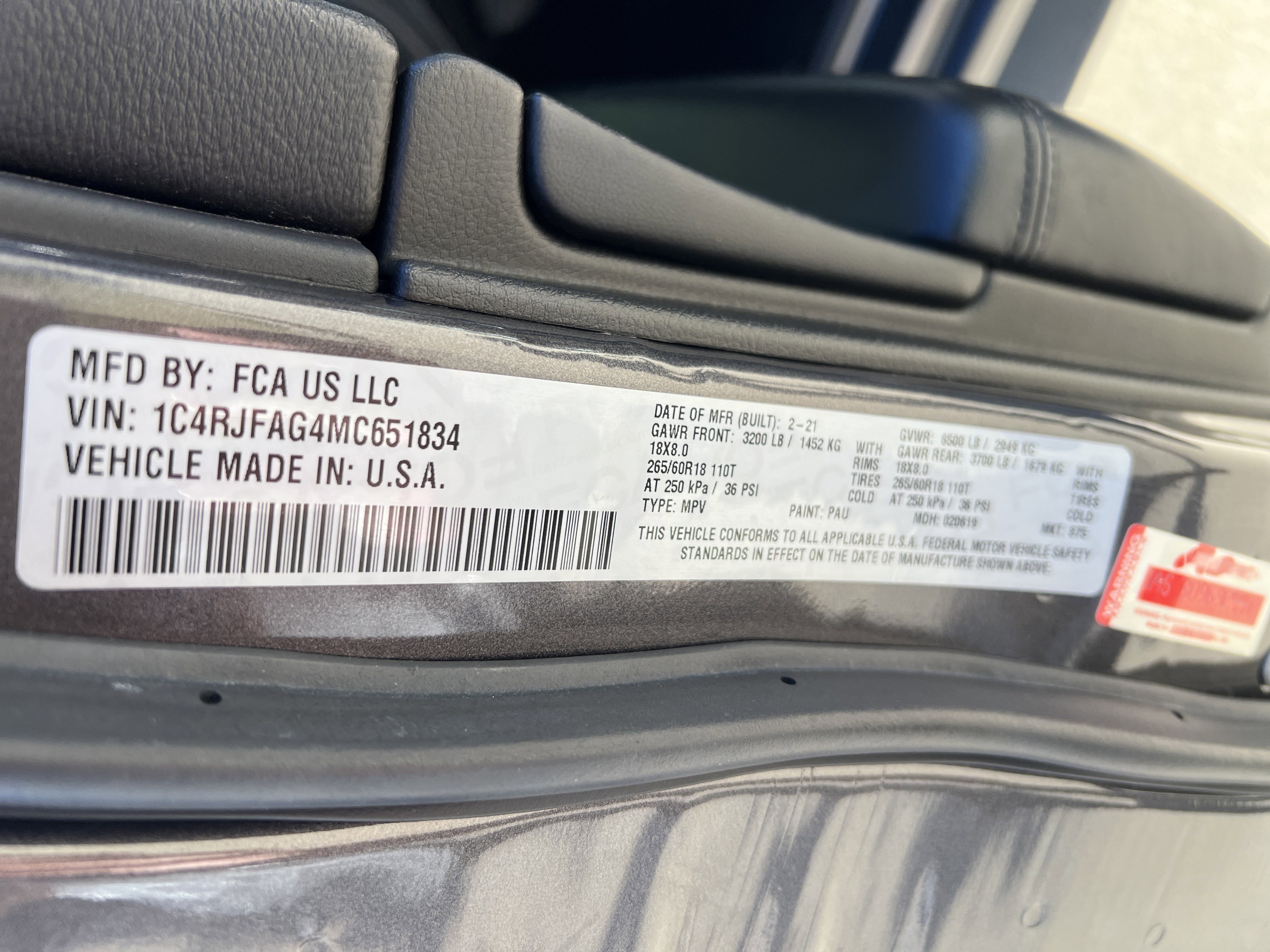 Used 2021 Jeep Grand Cherokee Laredo X image 32