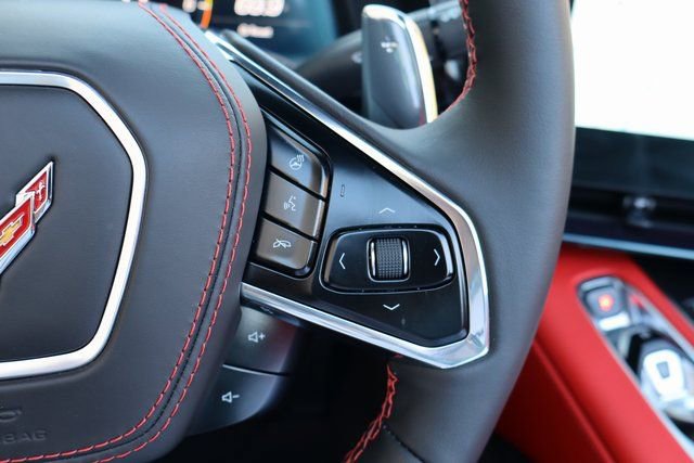 Used 2025 Chevrolet Corvette Stingray Preferred Conv w/ Z51 Performance Package image 25