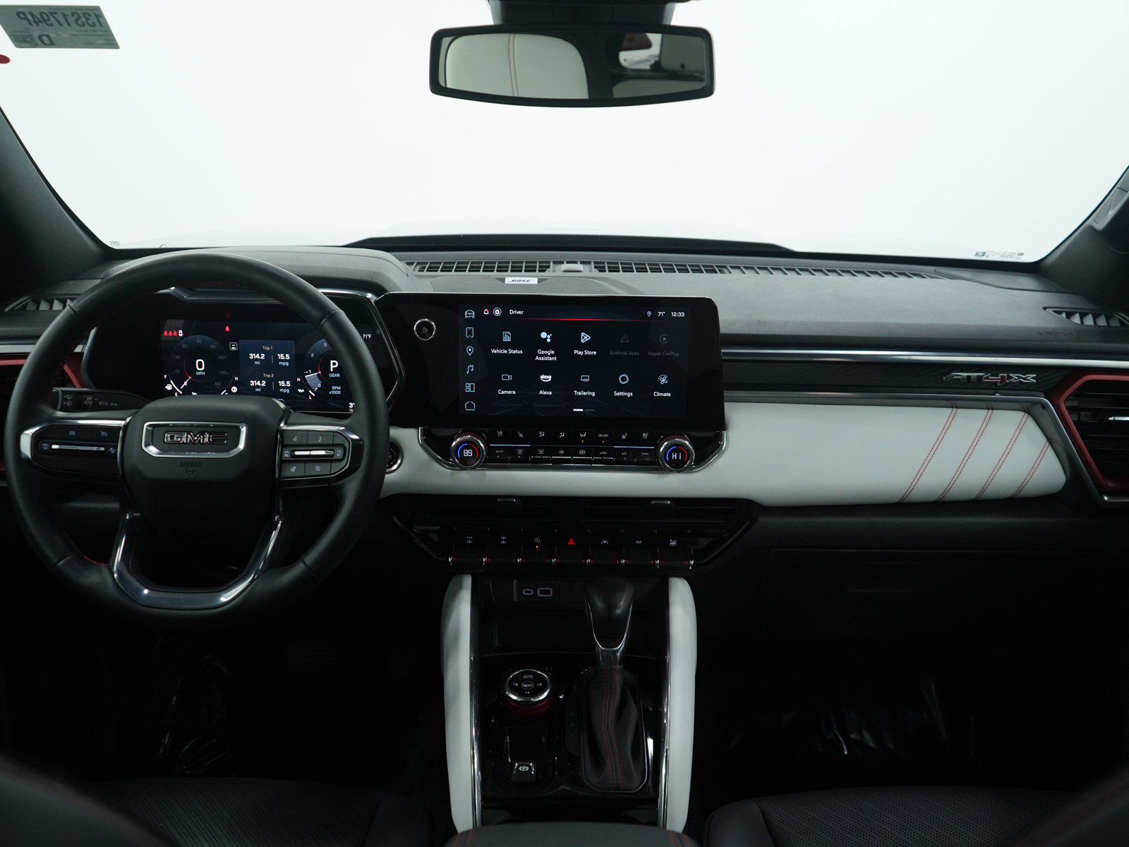 Used 2024 GMC Canyon AT4X image 13