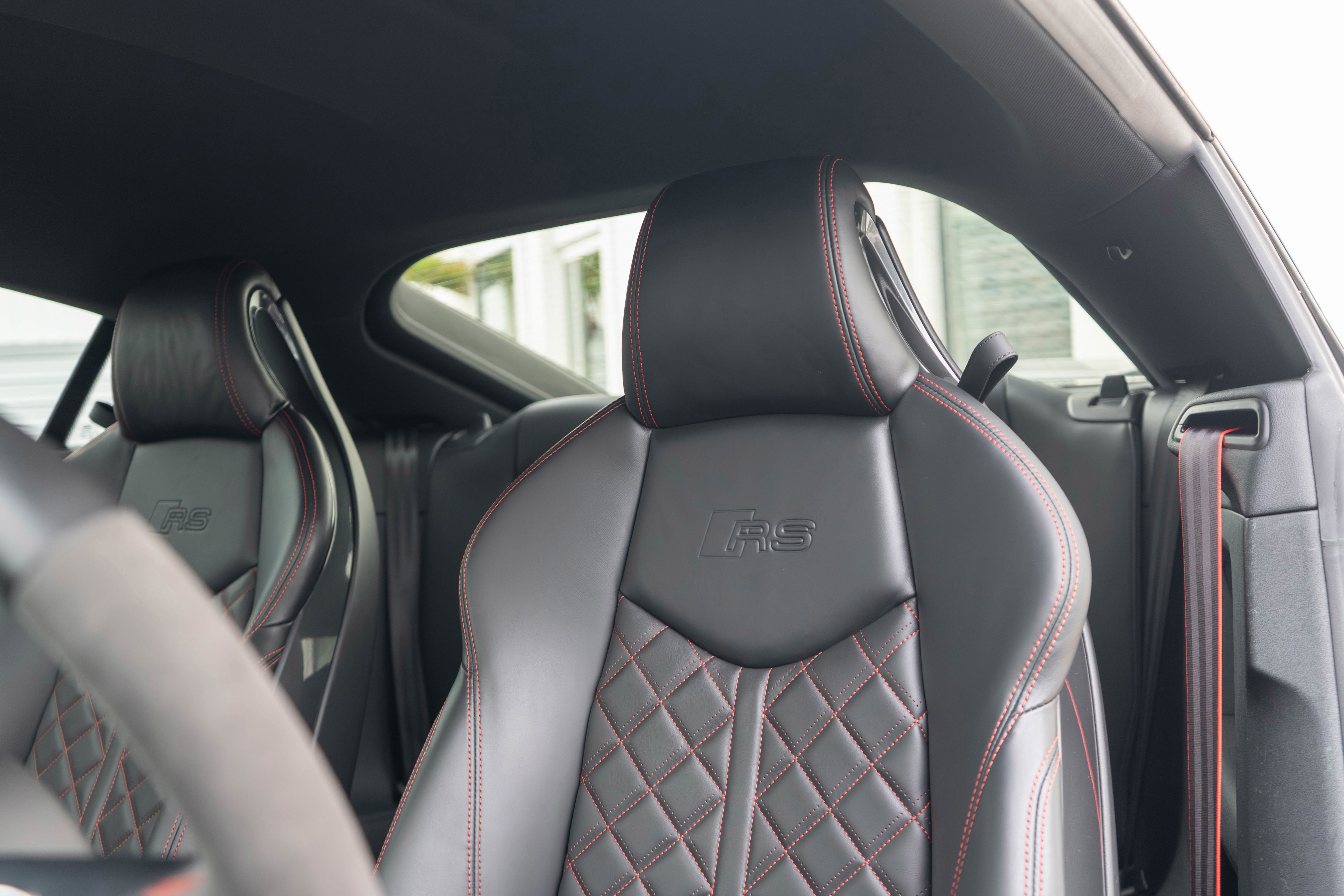 Used 2018 Audi TT RS image 10