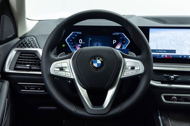 New 2026 BMW X7 xDrive40i image 17