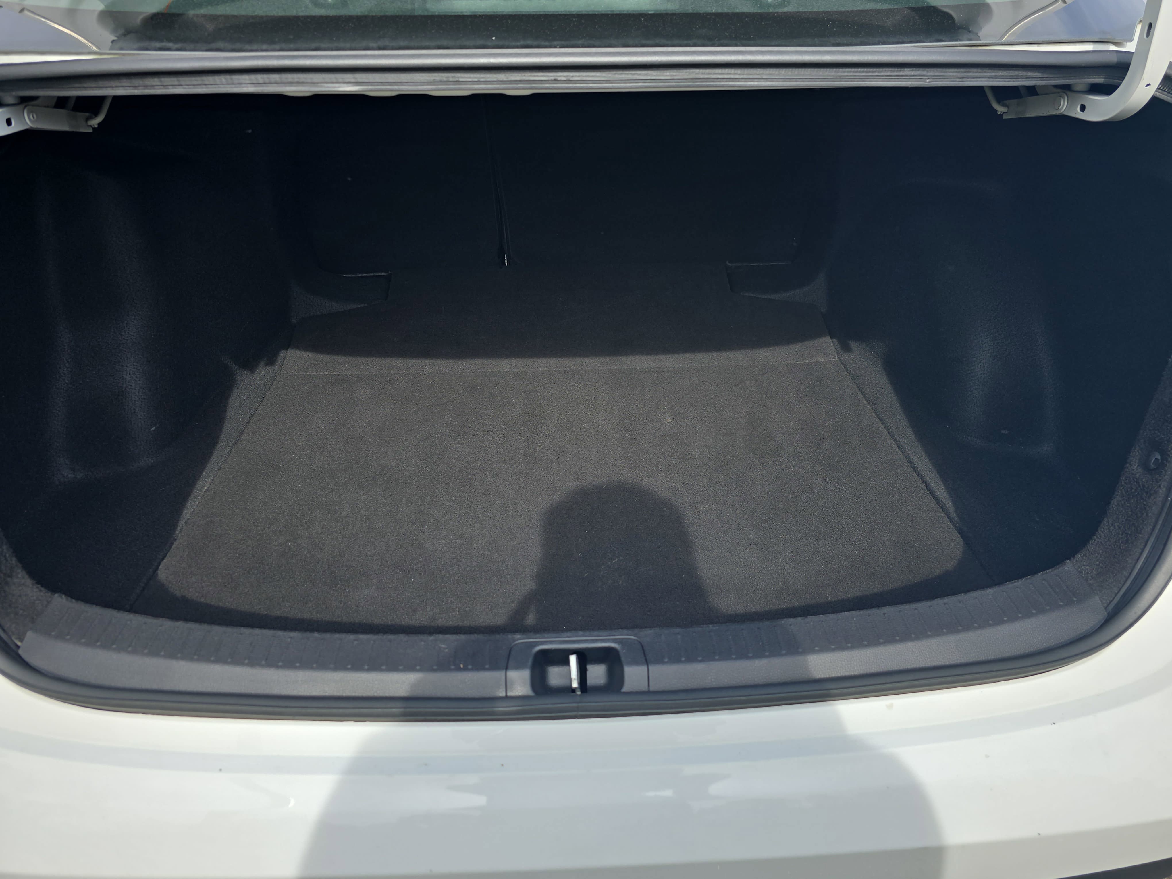 Used 2024 Toyota Corolla LE image 13