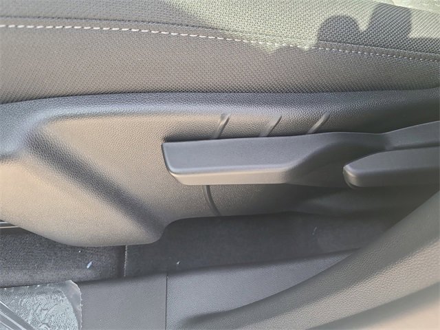 New 2026 Chevrolet Equinox LT image 23