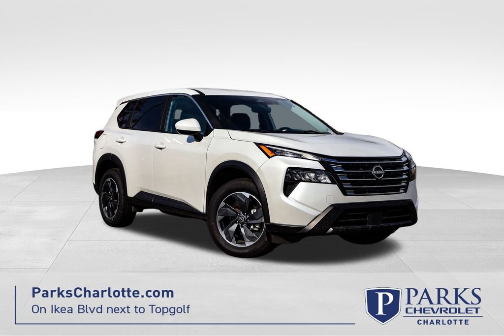 Used 2024 Nissan Rogue SV
