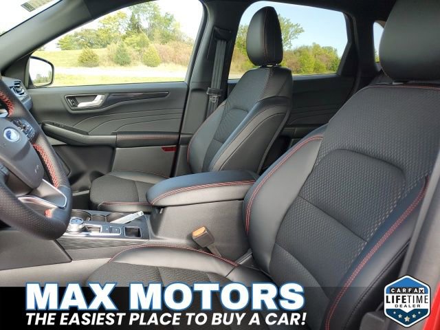 New 2026 Ford Escape ST-Line w/ Tech Pack #1 image 16