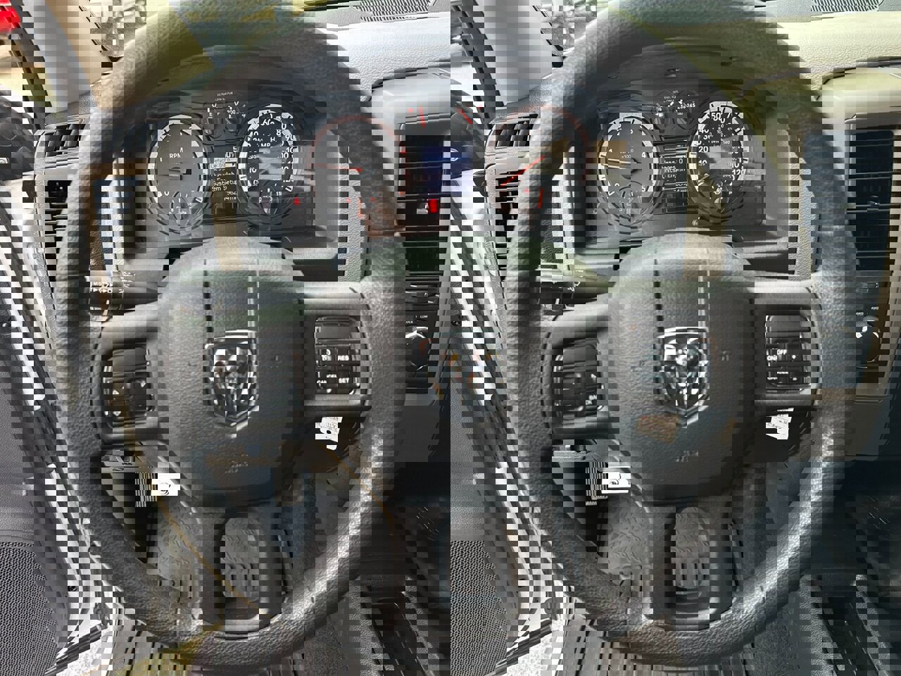 Used 2012 RAM 3500 ST w/ Chrome Appearance Group image 14