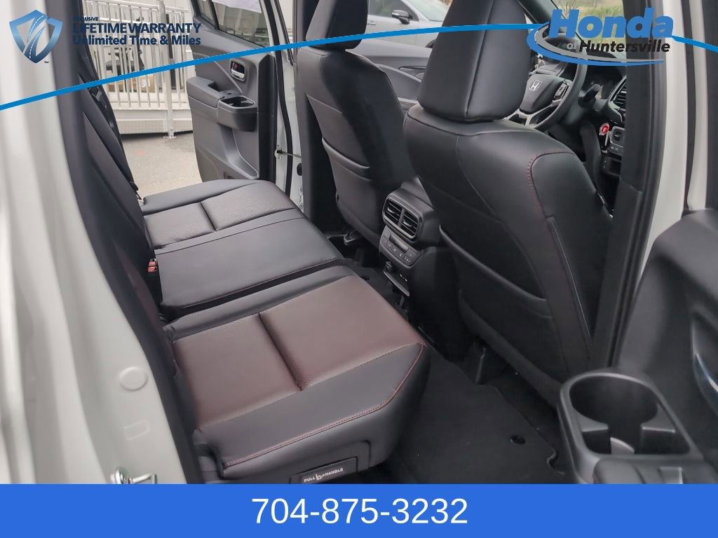 New 2026 Honda Ridgeline Black Edition image 16