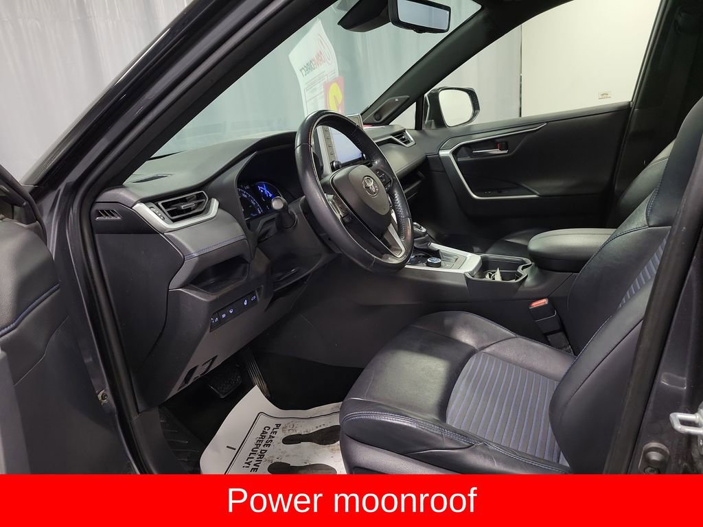 Used 2020 Toyota RAV4 XSE image 12