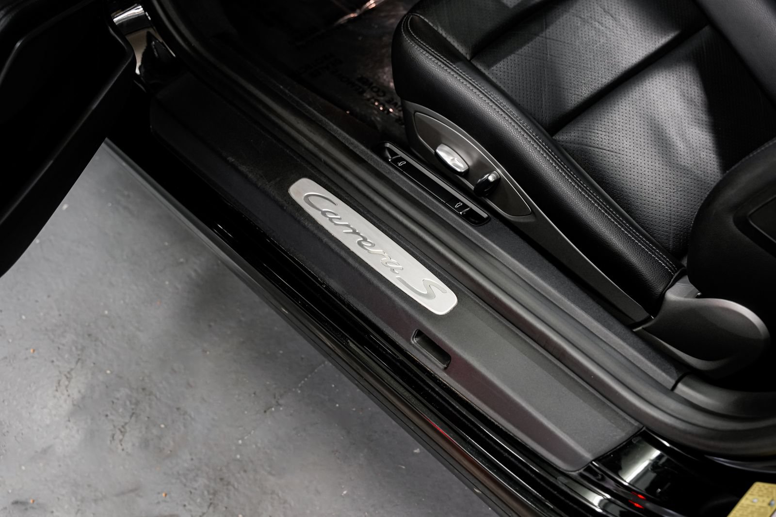 Used 2014 Porsche 911 Carrera S RWD image 20