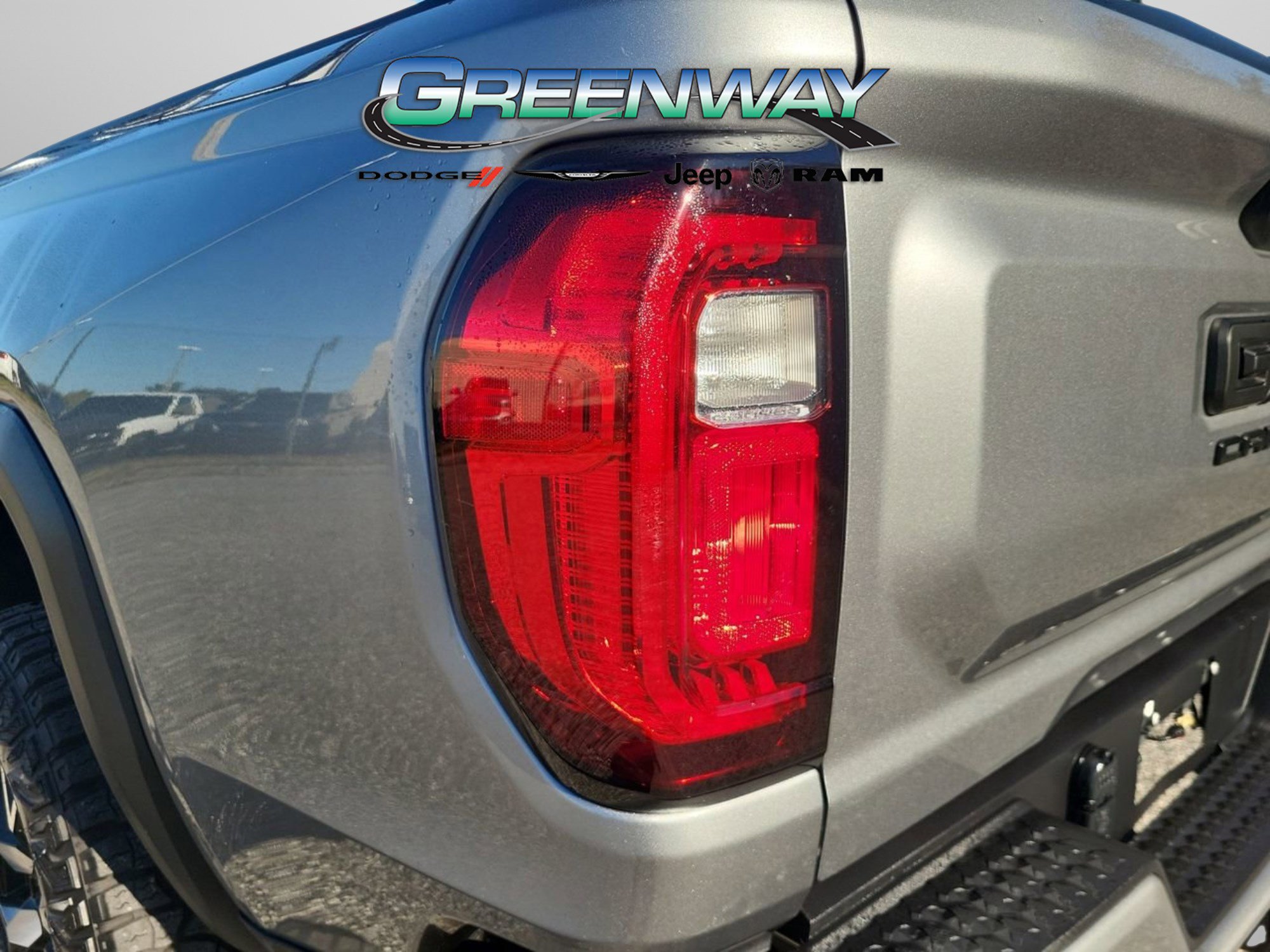 Used 2024 GMC Canyon AT4X image 5