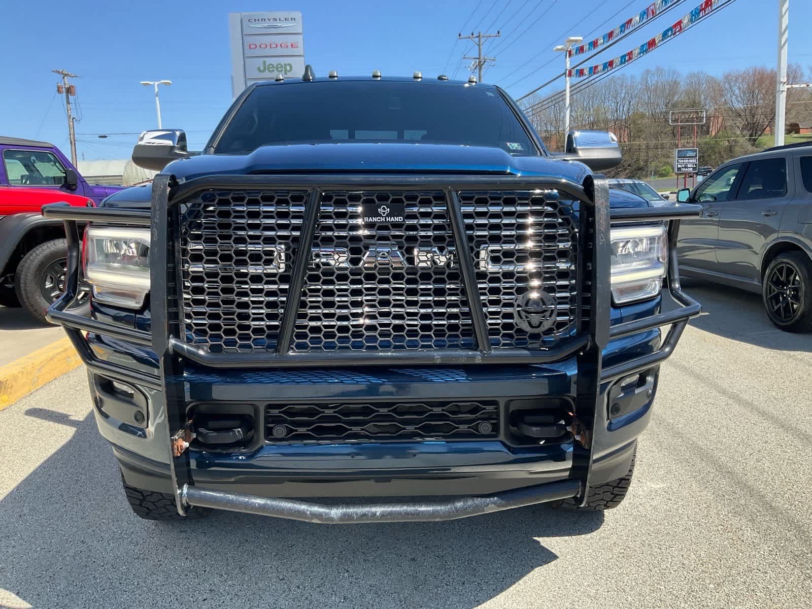 Used 2022 RAM 2500 Laramie AWD/4WD image 2