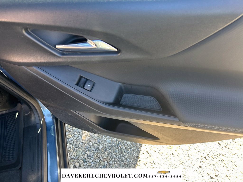 Used 2025 Chevrolet Equinox LT w/ Convenience Package II FWD image 19