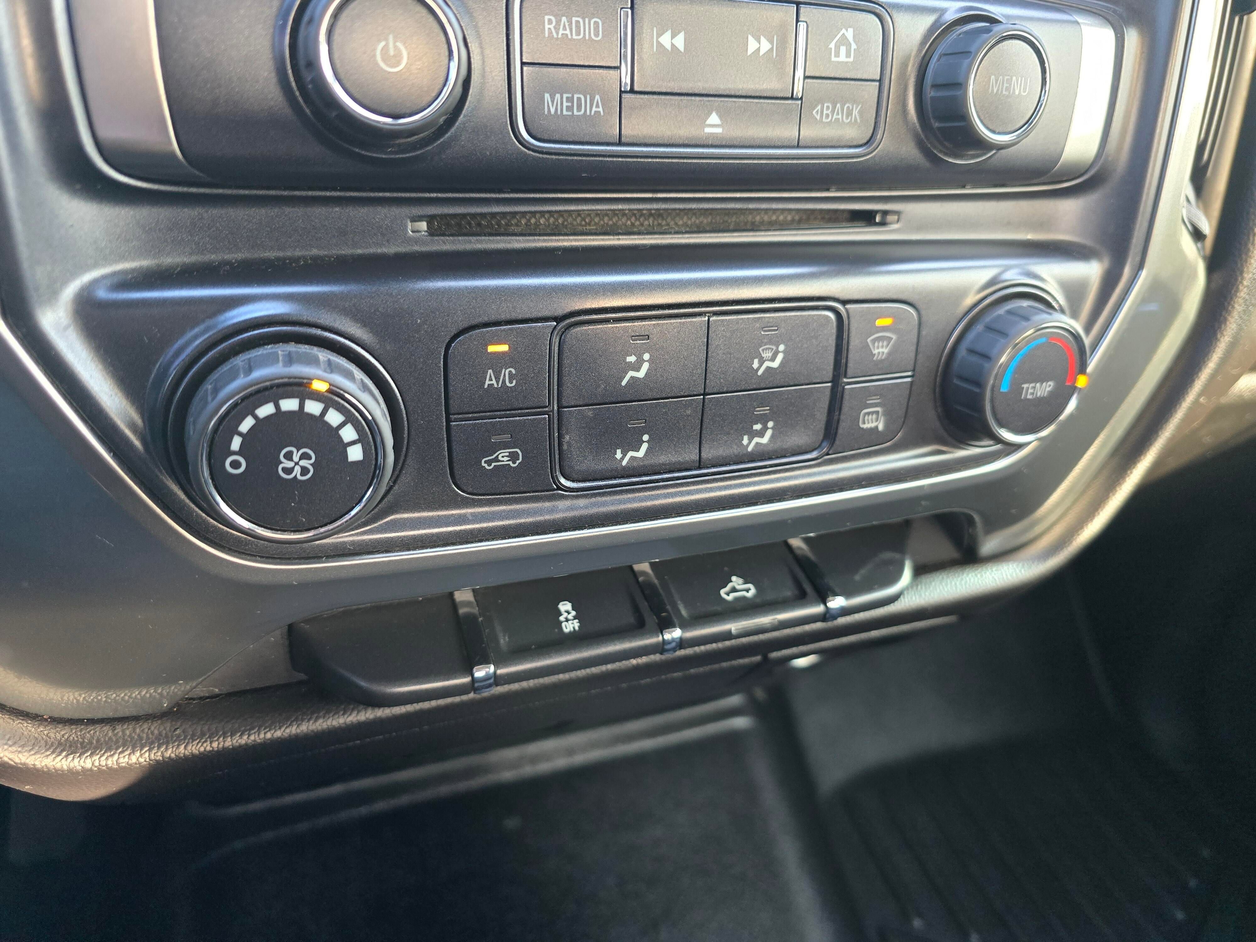 Used 2016 Chevrolet Silverado 1500 LT image 19