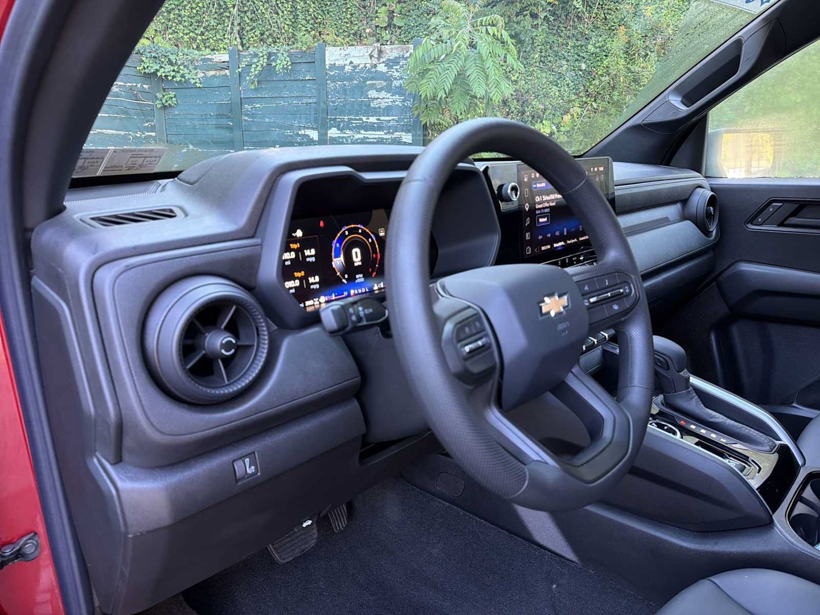 Used 2026 Chevrolet Colorado W/T AWD/4WD image 10