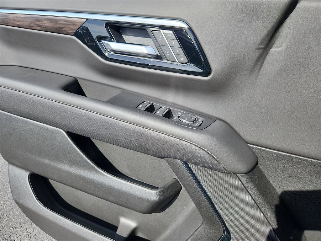 New 2026 Chevrolet Tahoe Premier image 6