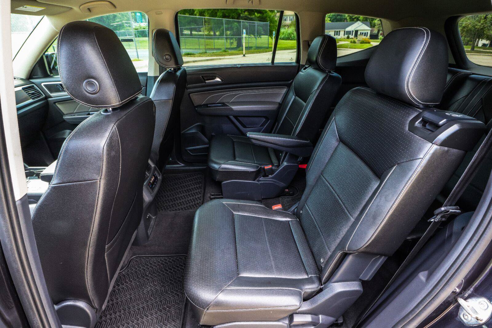 Used 2023 Volkswagen Atlas SE FWD image 36