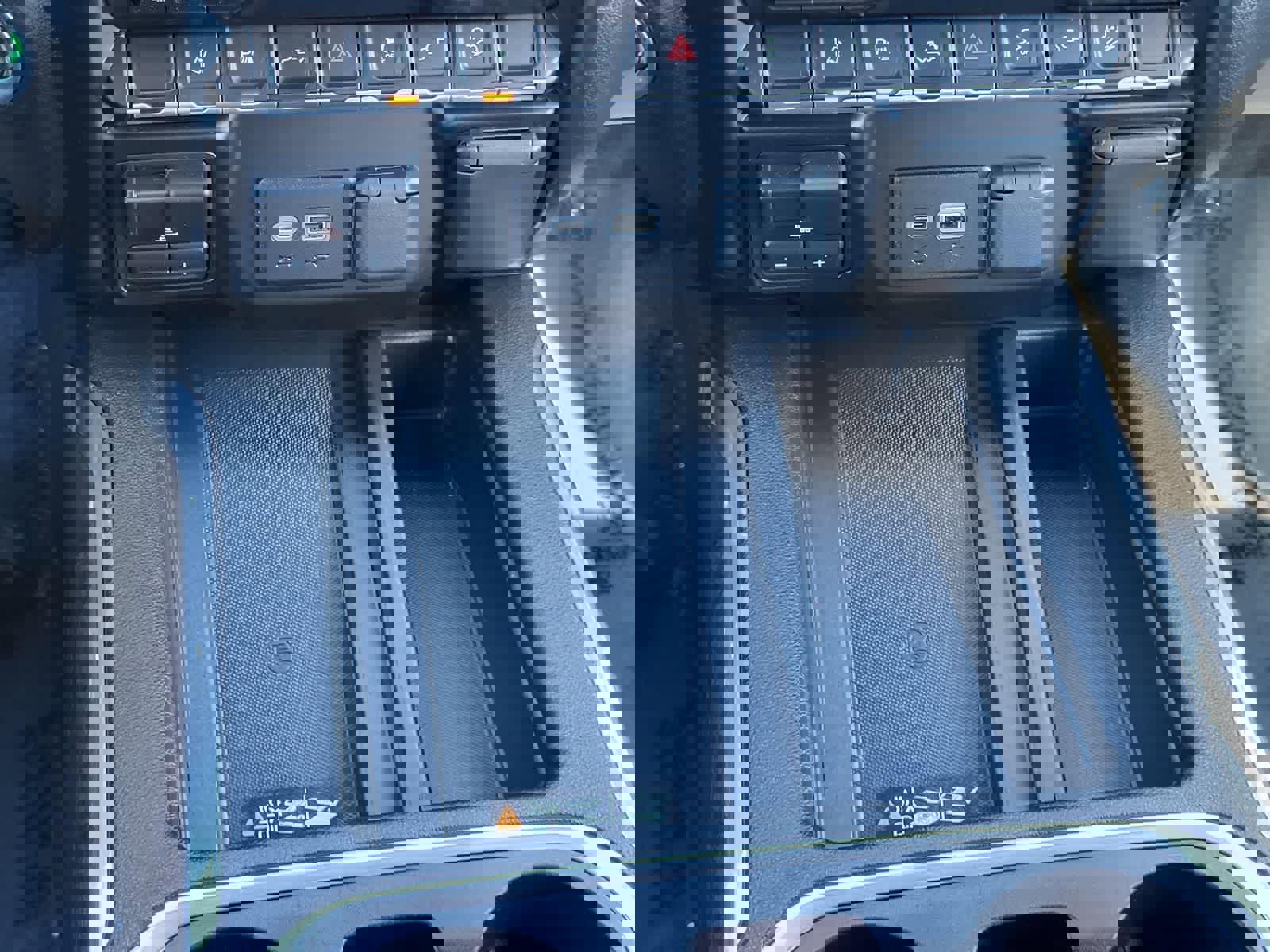 Used 2022 GMC Sierra 2500 Denali w/ Denali Ultimate Package image 25